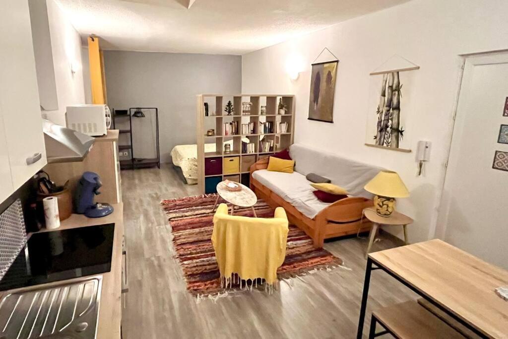 Апартаменти Le Cozy Center Wi-Fi Prest'Immo Нарбонн Екстер'єр фото